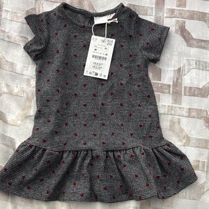 Kids Short-Sleeve Grey Dress with Red heart Pattern zara
